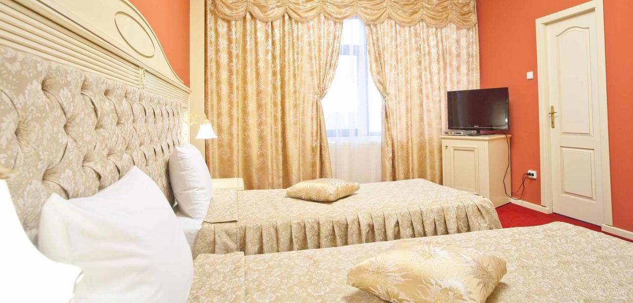 Pensiunea Crystal II Valea Lupului  المظهر الخارجي الصورة